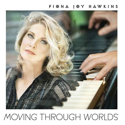 Moving Through Worlds - CD Audio di Fiona Joy Hawkins