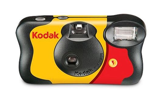 Funsaver Fotocamera Usa e Getta 27 Foto Flash - 1 - Kodak - Foto e  videocamere | IBS