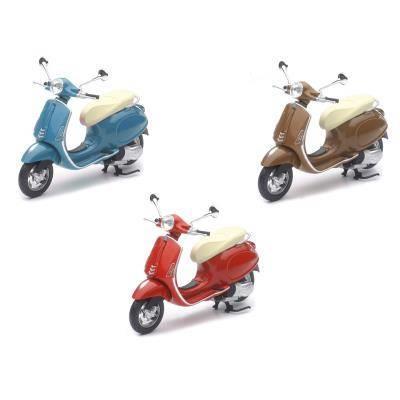 Modellino Vespa Primavera 1:12 - 2