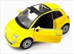 Newray-Fiat 500 Giallo 1:24 Nuovo/Scatola Originale Modello di Auto Scatolo Rosso