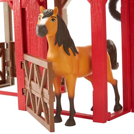 Spirit Stalla con Maneggio, Playset con cavallo Spirit, 3 aree di gioco e 10 accessori inclusi. Mattel (HBP29) - 5