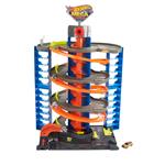 Hot Wheels- City Mega Garage Twist, Playset con Ascensore a Spirale e Oltre 6 Posti Auto, Include 1 Macchinina in Scala 1:64, Imballaggio Sostenibile, Giocattolo per Bambini 4+ Anni, HFH03