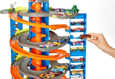 Hot Wheels- City Mega Garage Twist, Playset con Ascensore a Spirale e Oltre 6 Posti Auto, Include 1 Macchinina in Scala 1:64, Imballaggio Sostenibile, Giocattolo per Bambini 4+ Anni, HFH03 - 5