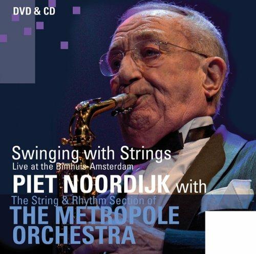 Swinging With Strings - CD Audio + DVD di Piet Noordijk