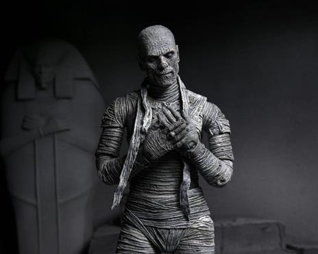 Universal Monsters Action Figura Ultimate The Mummy (black & White) 18 Cm Neca - 2