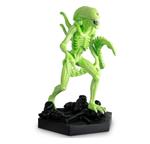Predator  Statue Xenomorph Figurine Glow In The Dark  Toys