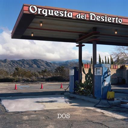 Dos (Color In Color Blue Splatter Red Vinyl) - Vinile LP di Orquesta del Desierto