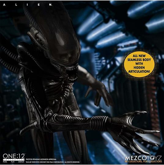 Alien Action Figura 1/12 Alien 18 Cm Mezco Toys - 3