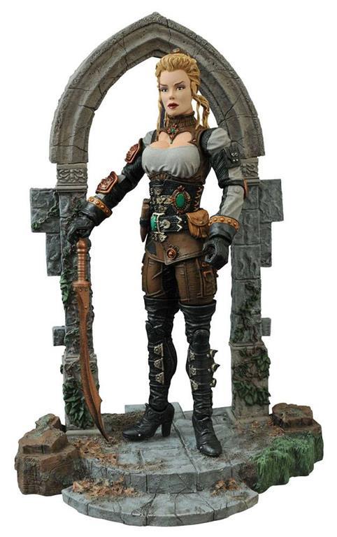 Diamond Select. Universal Monsters Personaggio Hunter Lucy Westenra 18 Cm - 2