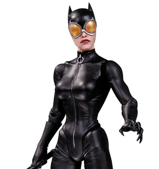 Dc Direct Designer Greg Capullo Series 2 Catwoman Action Figure - 2