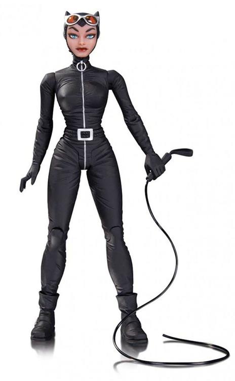 Dc Comics: Designer Series Cooke. Catwoman Action Figure - 3