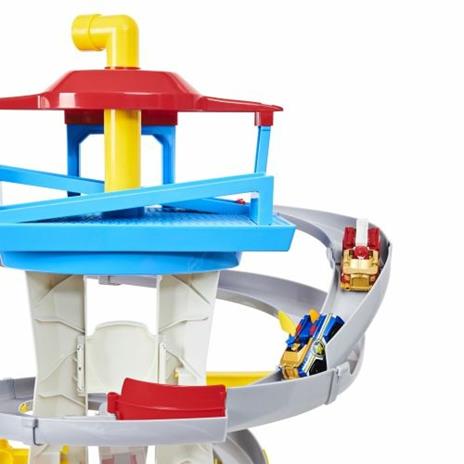 Paw Patrol Set di Gioco Adventure Bay Pista da Corsa Die Cast con 2 Veicoli, in Scala 1:55 - 4