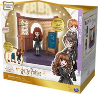 Wizarding World Set Classe di Incantesimi Harry Potter con bambola  esclusiva Hermione Granger e accessori - Spin Master - Wizarding World -  Giochi di abilità - Giocattoli