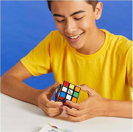 Rubik's Cubo di Rubik Classico 3X3, L'Originale, Età 8+, Rompicapo  Professionale, 6063968 - Rubik's - Puzzleball - Giocattoli