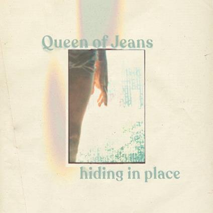 Hiding In Place - Vinile LP di Queen of Jeans