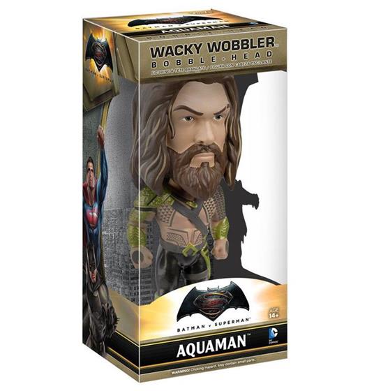 Funko Wacky Wobblers. Batman vs. Superman. Aquaman Bobble Head - 2