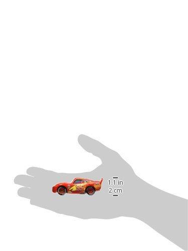 Cars 3. Personaggio Scala 1:55 Saetta McQueen