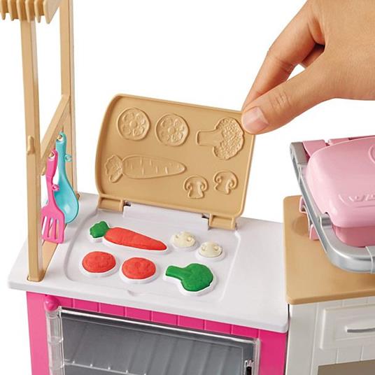 Barbie. Cucina con Bambola. Plastilina in 5 Colorazioni e Oltre 20 Accessori - 16