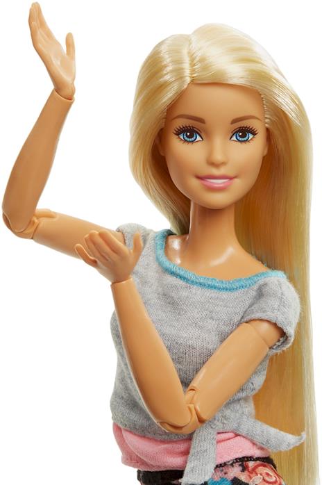 Barbie - Bambola Snodata con 22 Punti di Snodo e Accessori da Yoga, Assortimento Casuale, 3+ Anni - 6