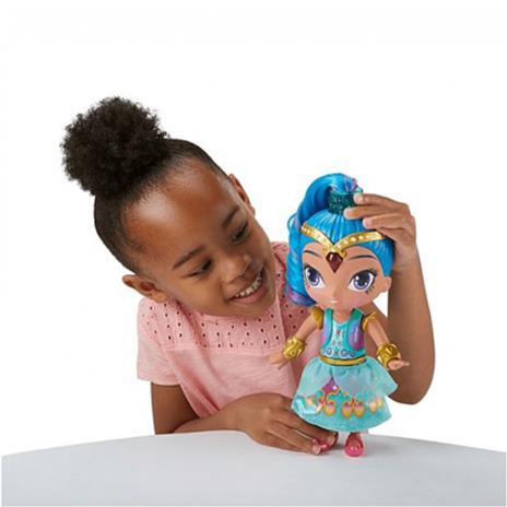 Mattel FVC46. Shimmer And Shine. Shine Genietta Cambia Look - 2