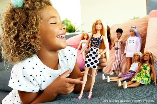 Barbie Fashionista Bambola con Vestito a Pois. Mattel (GHW50) - Barbie -  Bambole Fashion - Giocattoli