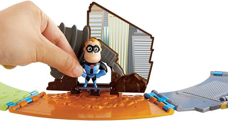 Playset Valigetta 2-in-1 Pixar Minis, con Mini Personaggio Mr. Incredibile - 4