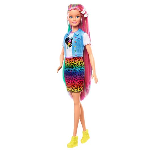 Barbie - Capelli Multicolor, bambola bionda con capelli con funzione cambia colore, include 16 accessori alla moda - 3