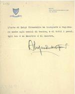 Foglio con monogramma dattiloscritto con 3 righe di considerazioni su Pirandello e firma autografa dell'Autore