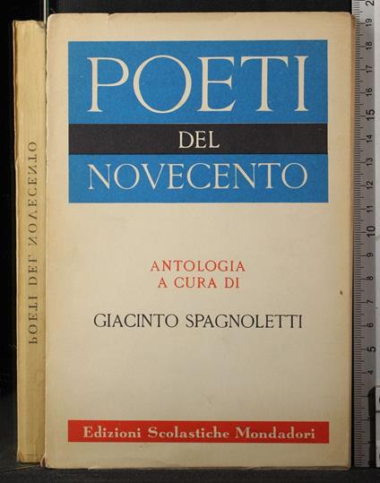 Poeti del novecento - Giacinto Spagnoletti - copertina