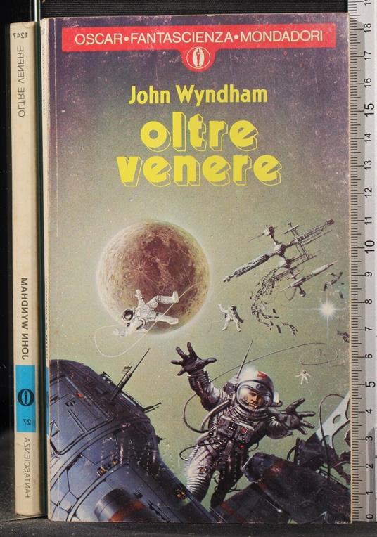 Oltre venere - John Wyndham - copertina