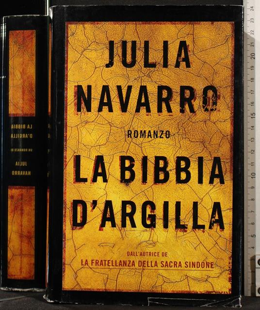 La Bibbia D'Argilla - Julia Navarro - copertina