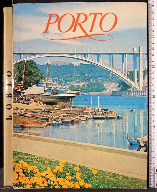 Porto capital do norte origem de Portugal - Porto capital do norte origem de Portugal di: Frederic Marjay - copertina