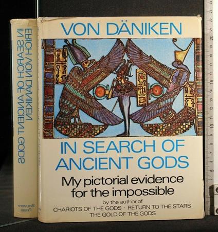 In Search Of Ancient Gods - In Search Of Ancient Gods di: Von Daniken - copertina