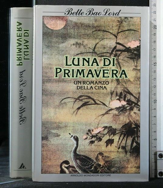 Luna di Primavera - Bette Bao Lord - copertina