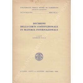 Decisioni della corte costituzionale in materia internazionale - copertina