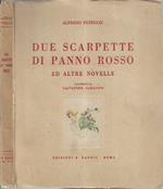 Due scarpette di panno rosso