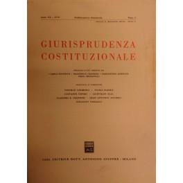 Giurisprudenza Costituzionale. Fondata da Carlo Esposito, Massimo Severo Giannini, Costantino Mortati. Anno XX - 1975 + Questioni di legittimità costituzionale ... a cura di Nicola Lipari - copertina