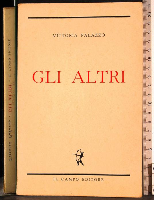 Gli altri - Vittoria Palazzo - copertina