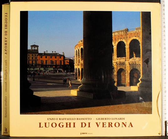 Luoghi di Verona - copertina