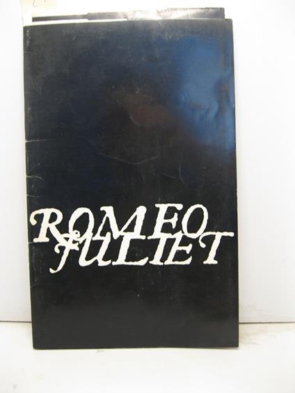 Royal Shakespeare Company in Romeo and Juliet directed by Terry Hands - copertina