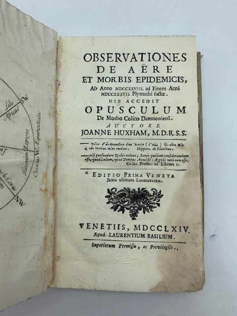 Observationes de aere et morbis epidemicis ab anno MDCCXXVIII ad finem anni MDCCXXXVI Plymuthi factae. His accedit opusculum de morbo colico damnoniensi...LEG. CON... Volumen aterum Ab anni nimirum initio MDCCXXXVIII ad exitum usque MDCCXLVIII - John Huxham - copertina