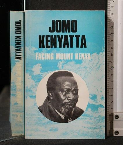 Facing Mount Kenya - Jomo Kenyatta - copertina