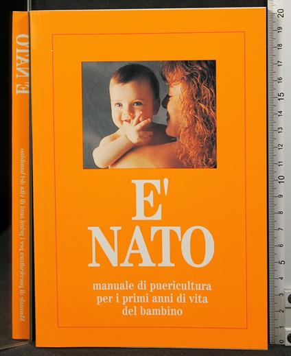 è Nato - copertina