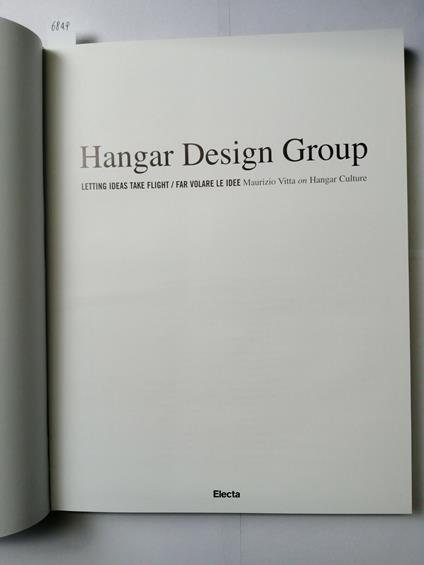 Maurizio Vitta Hangar Design Group 2005 Electa Architettura Comunicazione - Maurizio Vitta - copertina