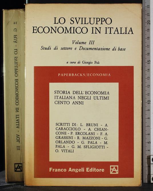 Lo sviluppo econico in Italia. Vol III - Giorgio Fuà - copertina