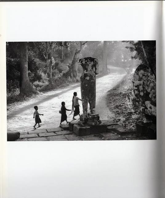 Sérénité bouddhique - Marc Riboud - 2