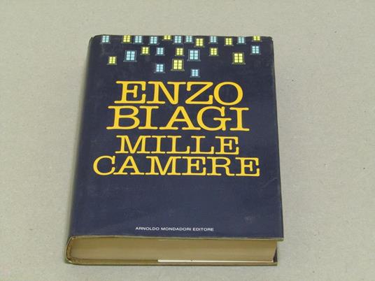 Mille camere - Enzo Biagi - copertina