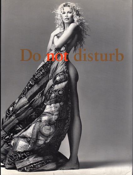 Do not disturb - Gianni Versace - copertina