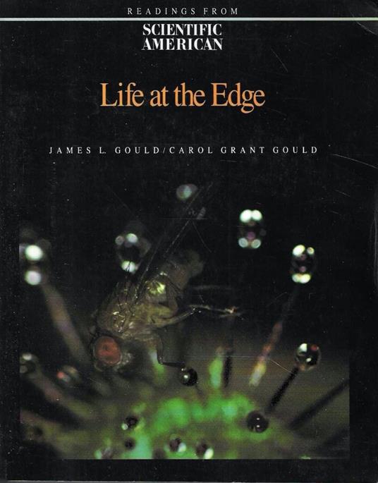 Life at the Edge: Readings from Scientific American Magazine - copertina