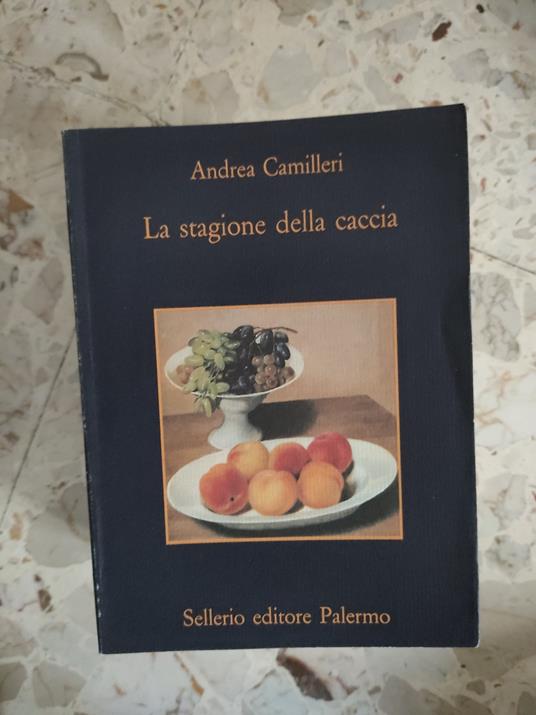 La stagione della caccia - Andrea Camilleri - copertina